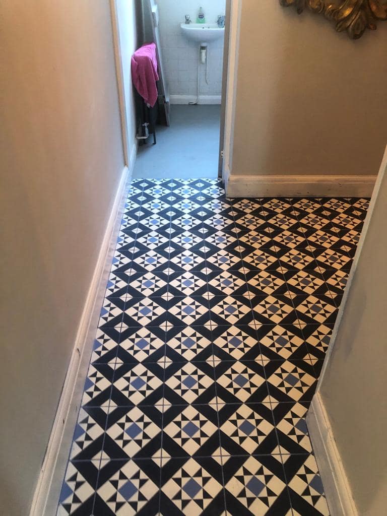 Tiled hall floor: View 4