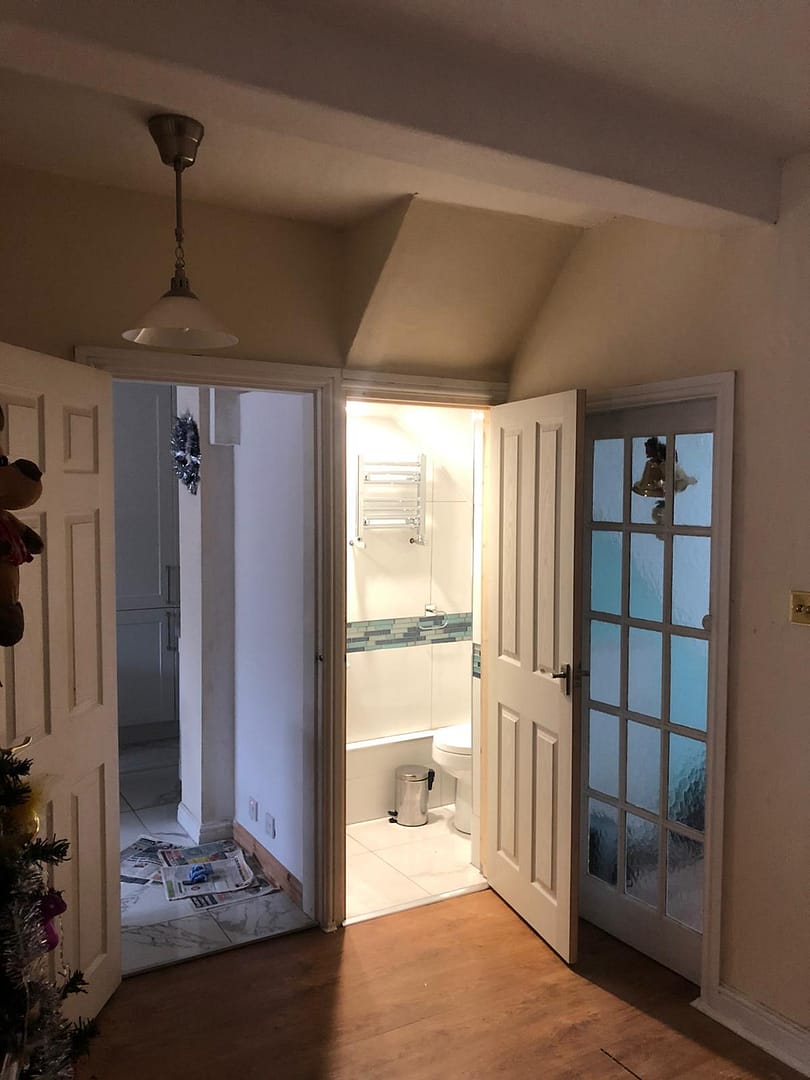 Cloakroom from hallway